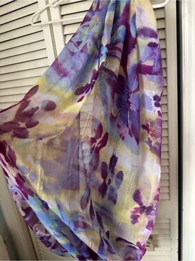 LG Purple and Blue Watercolor Floral Drapery Accent